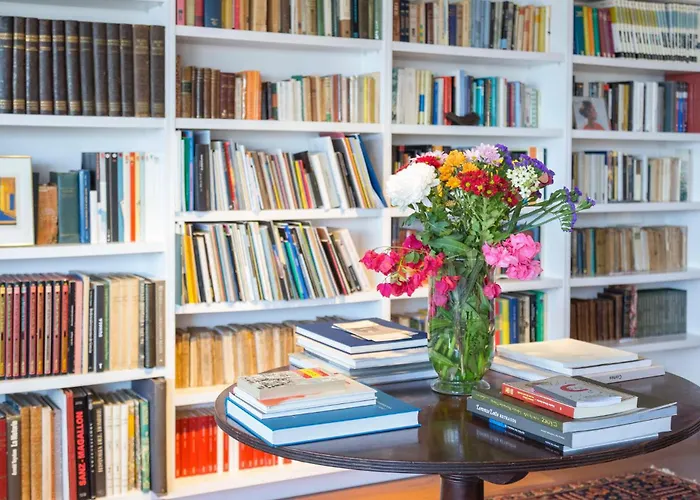 Casa Hernan קדיז